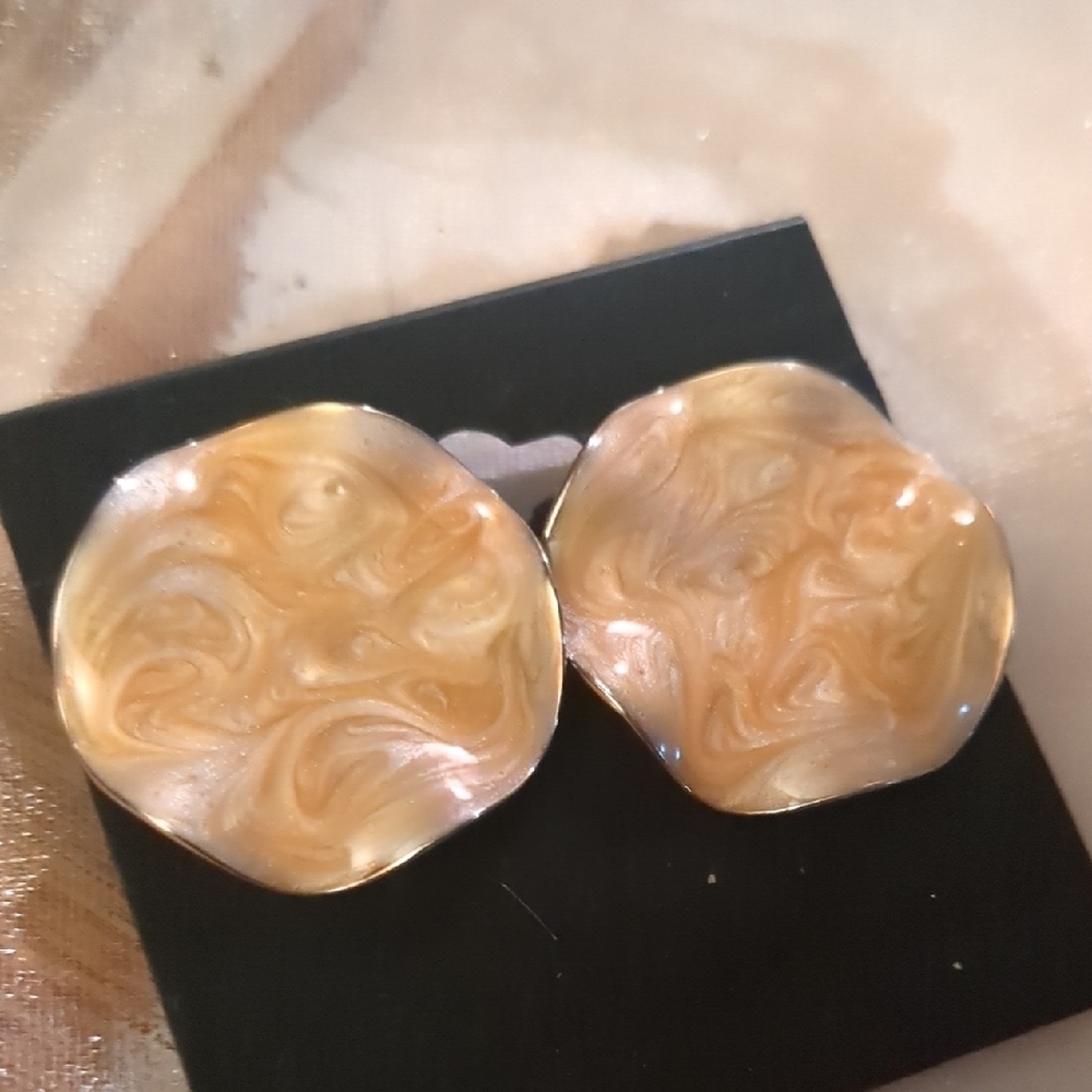 Vintage Avon Enamel Clip-On Earrings